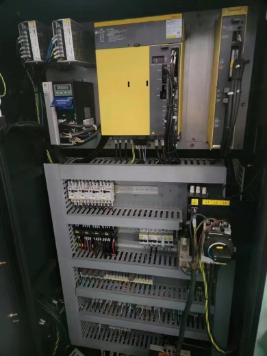 Токарный станок с ЧПУ PUMA 2450, Doosan, Китай