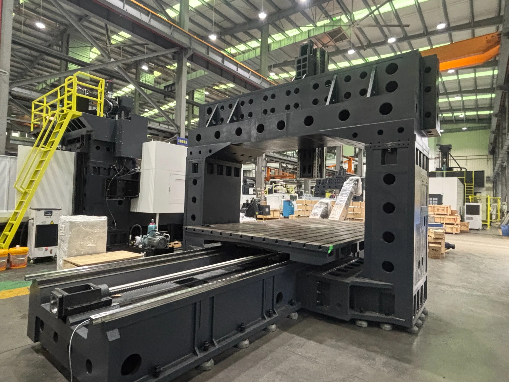 Портально-фрезерный станок ЧПУ, YSM-4023, Yangsen, Китай