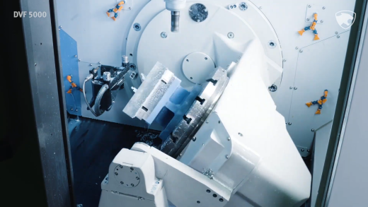 5-осевой фрезерный обрабатывающий центр ЧПУ DVF5000, DOOSAN, Корея