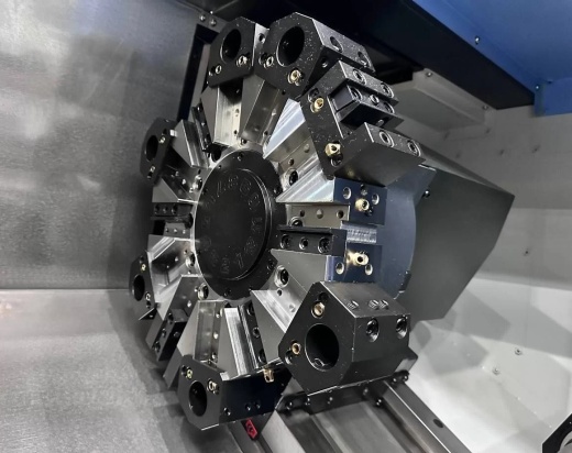 Токарный станок с ЧПУ PUMA 2450, Doosan, Китай