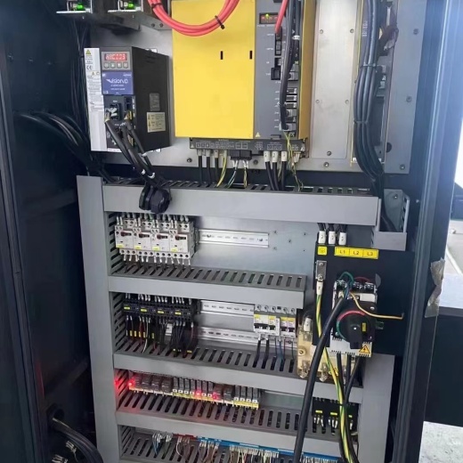 Токарный станок с ЧПУ PUMA 3050L, Doosan, Китай