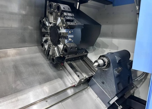 Токарный станок с ЧПУ PUMA 2450, Doosan, Китай