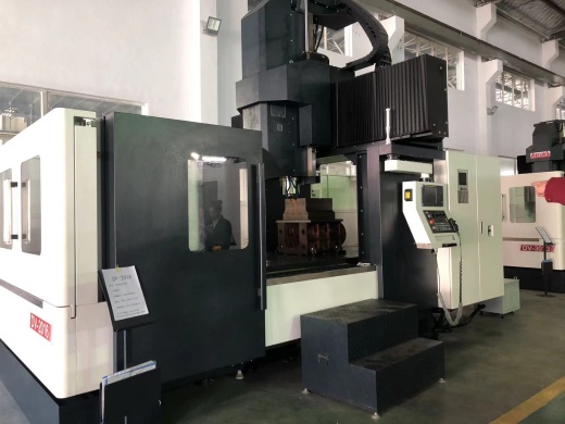 Портально-фрезерный станок ЧПУ DV-2013, MACO, Тайвань