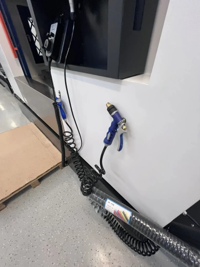 Вертикально-фрезерный обрабатывающий центр ЧПУ MLH1690, Rosnok, Китай